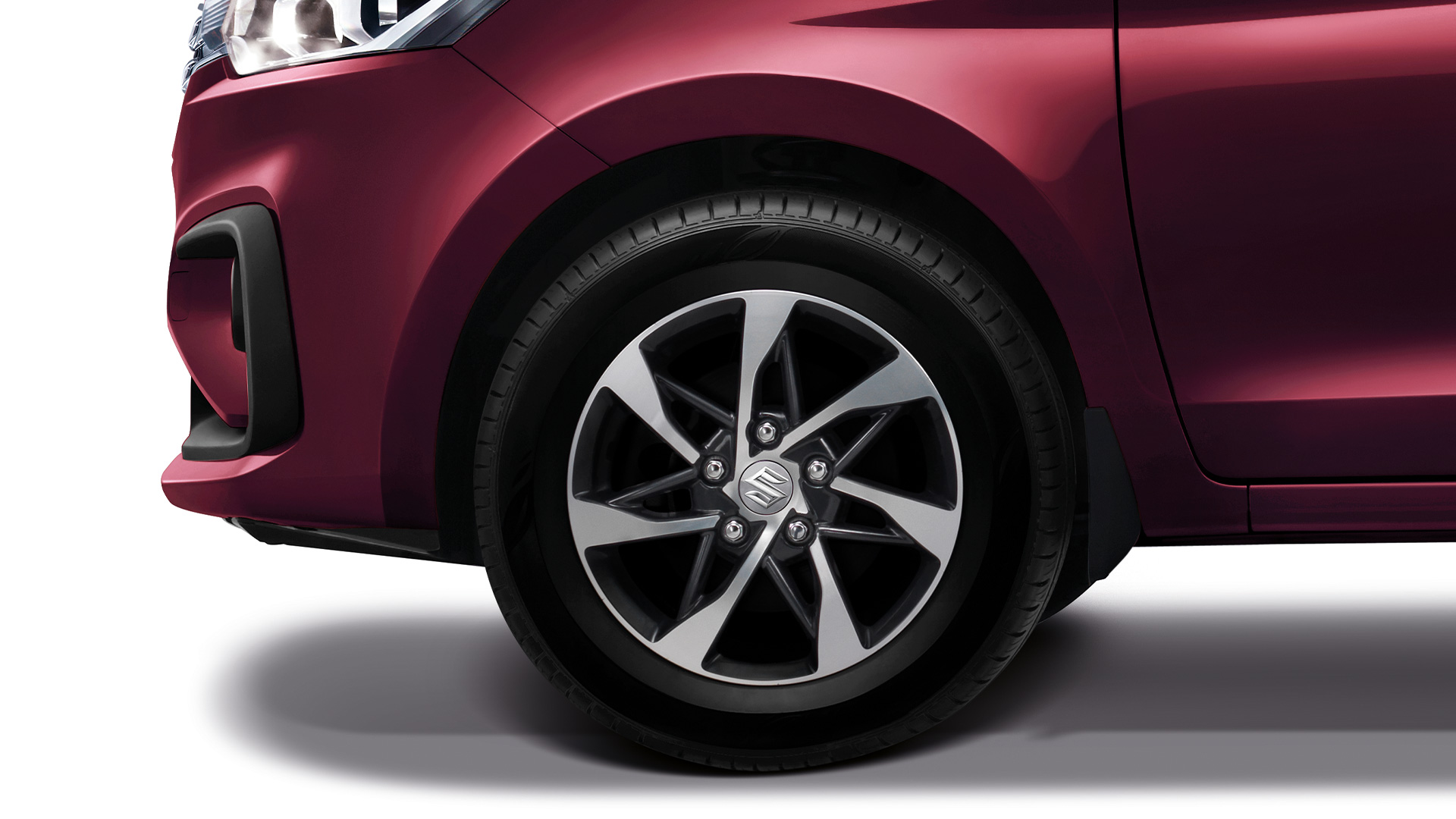 Suzuki ERTIGA Sporty two-tone 15-inch alloy wheels.